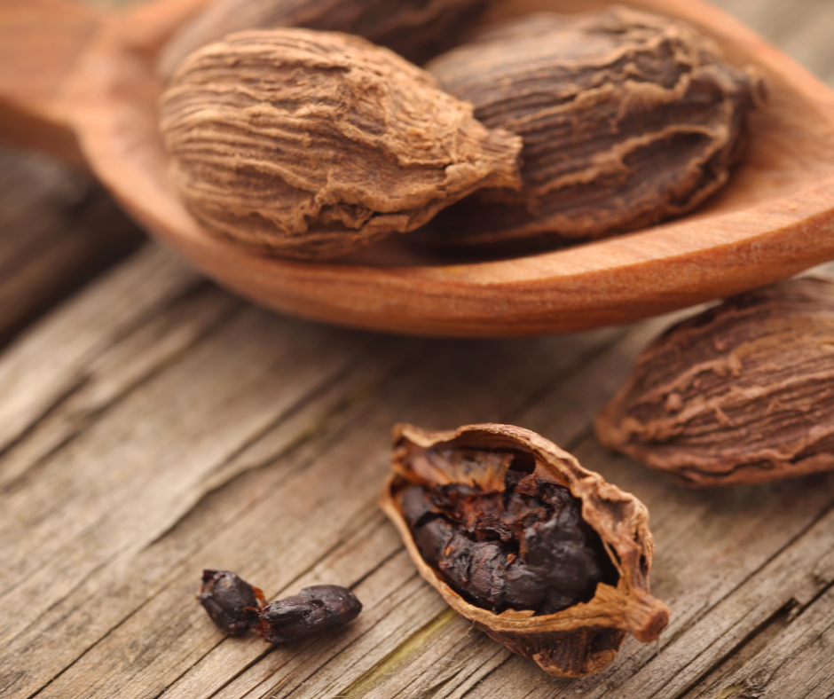 CARDAMOM WHOLE BROWN - 50g REFILL POUCH